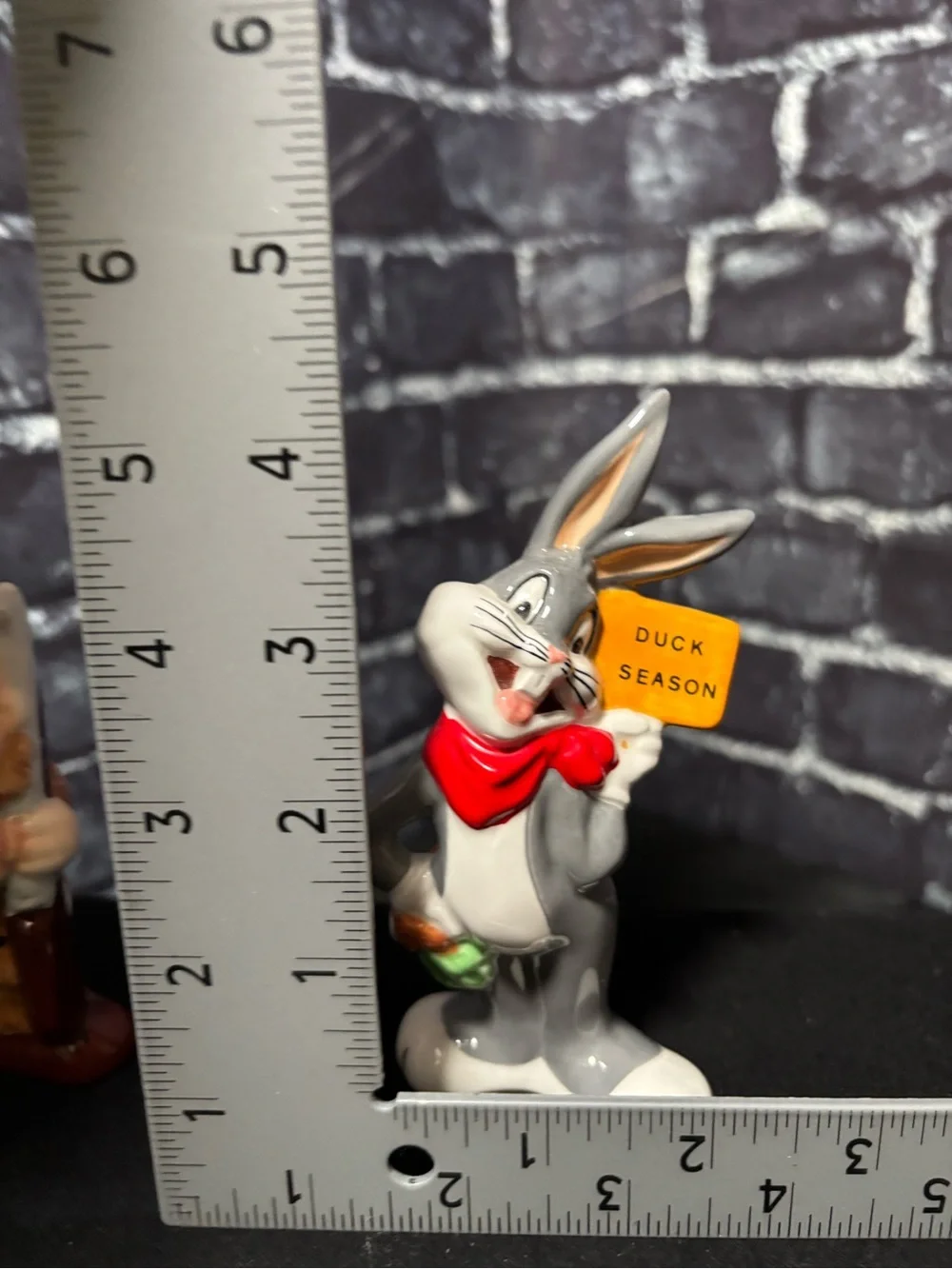 Rare Vintage 1993 Looney Tunes Ceramic Salt & Pepper Shaker Set ✨